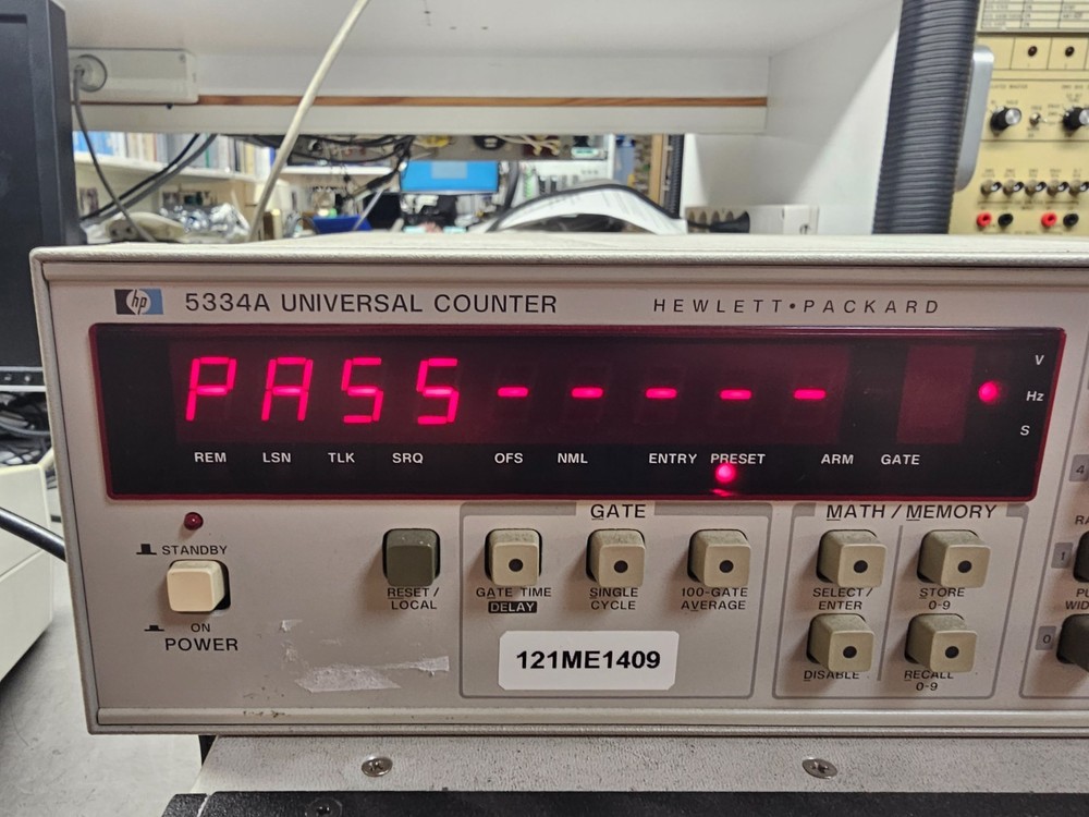 HP 5334A Universal Counter
