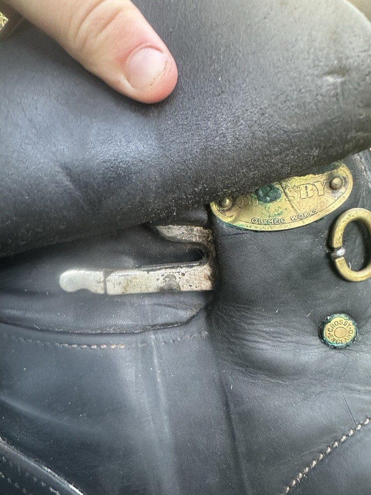 Black Crosby Dressage Saddle 17.5