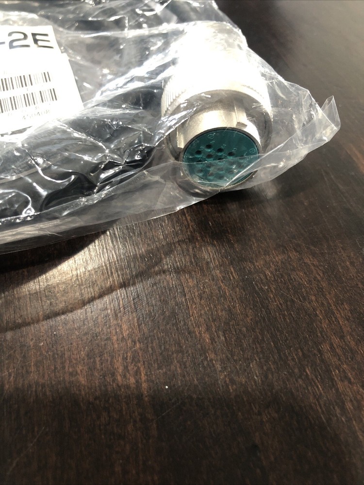 SURUGA SEIKI D214-1-2E /