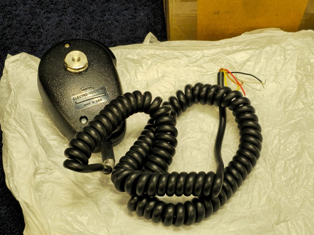 Electro Vice EV Microphone Mic 602-1054 US602FL Dynamic USA