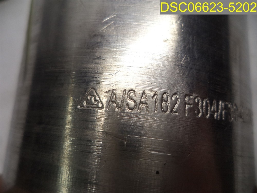 2" x 1-1/2" Reducer, Socket Weld 304L SS A/SA182 Pipe Fitting 3M Smith Cooper