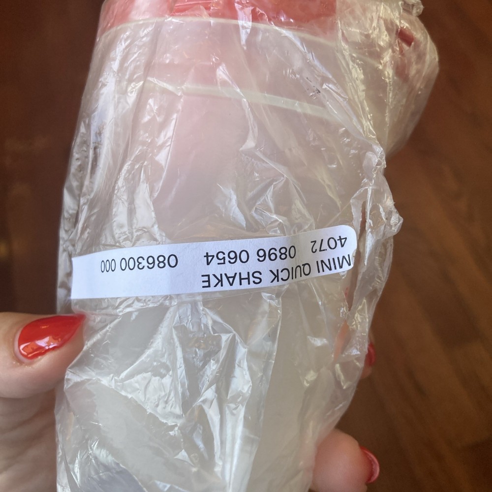 Tupperware Mini Quick Shake Container new Shaker Measure Cup