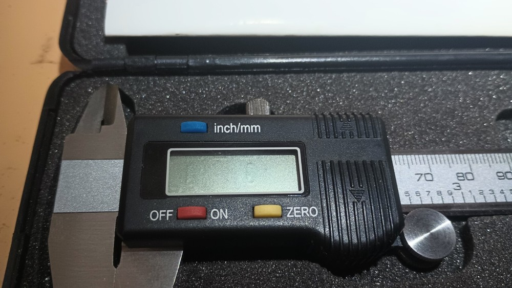AmPro 6" digital caliper