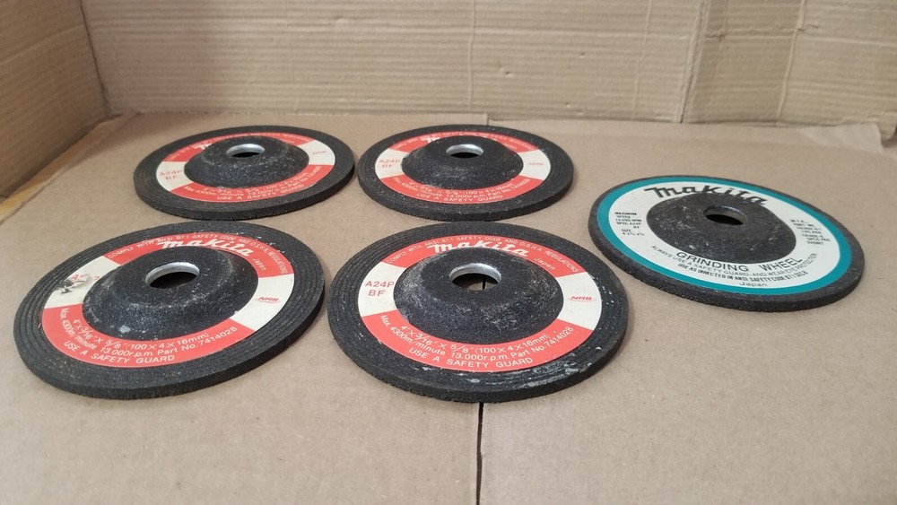 5PC Makita A24P-BF Grinding Wheels , VGC