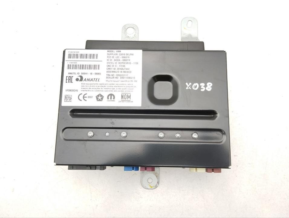 Control unit for camera Chrysler Pacifica 2018 68376134AE
