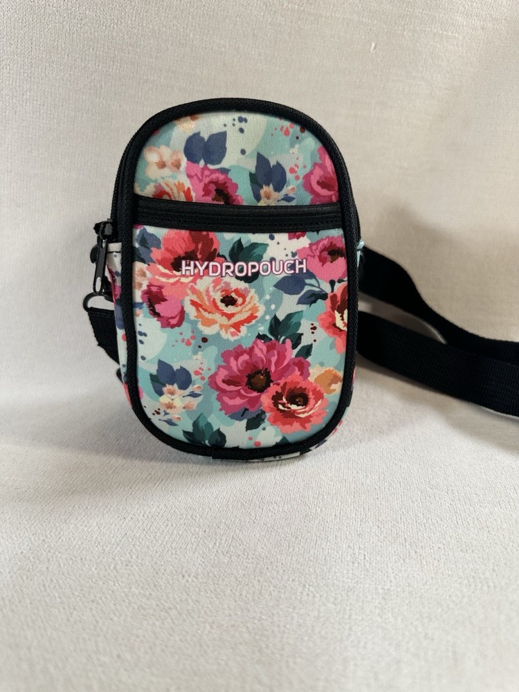 Floral Hydropouch