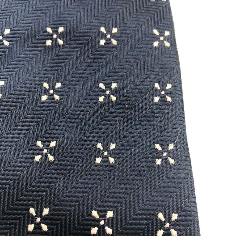 LIMITED EDITION tie Fine Pattern Embroidery Flower Navy