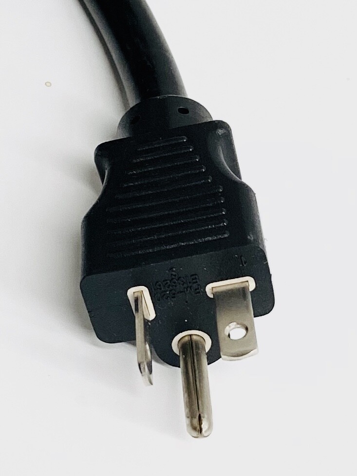 CAB-DS-120VAC = 8ft Cable CABDS120VAC for Cisco Systems