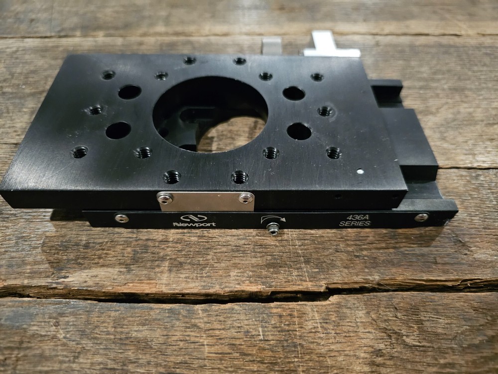 Newport 436 High Performance Crossed-Roller Bearings Linear Stage