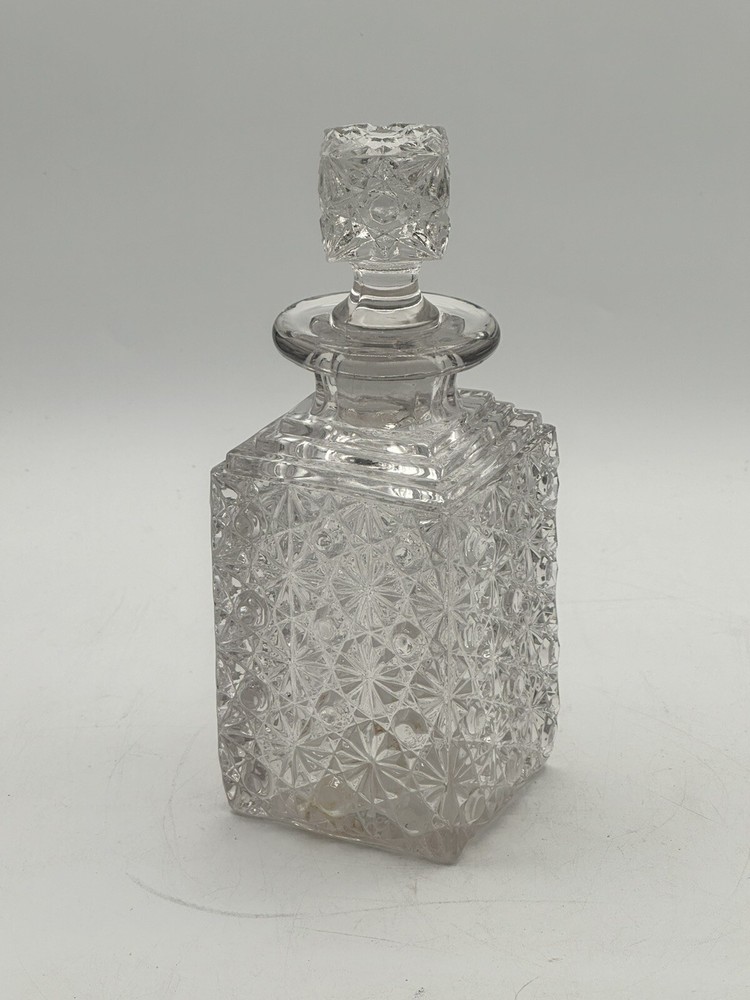 Daisy & Button Decanter Perfume EAPG 1880’s Slight Glow 10oz