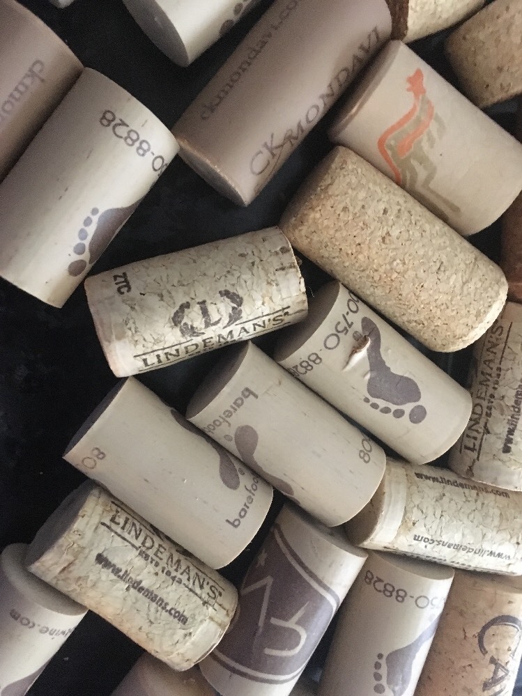 40+ Wine corks (Various Brands)