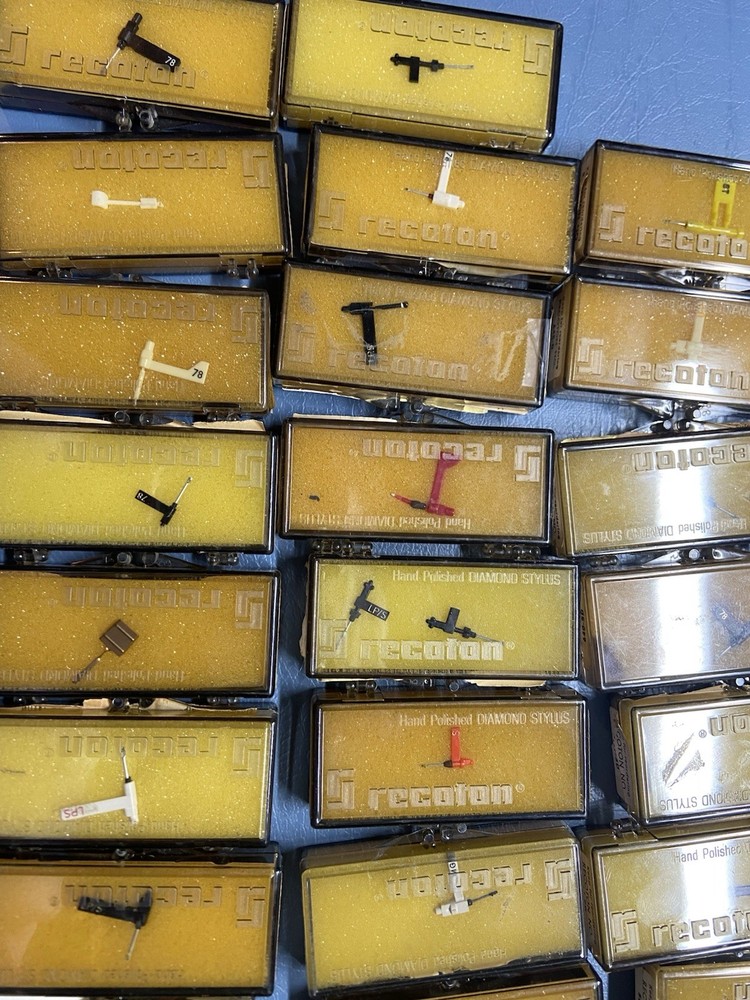 Assortment of Phonogragh Replacement Needles