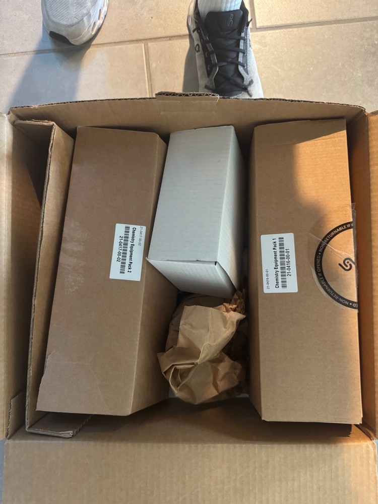 Science Interactive Chemistry Lab Kit #4081