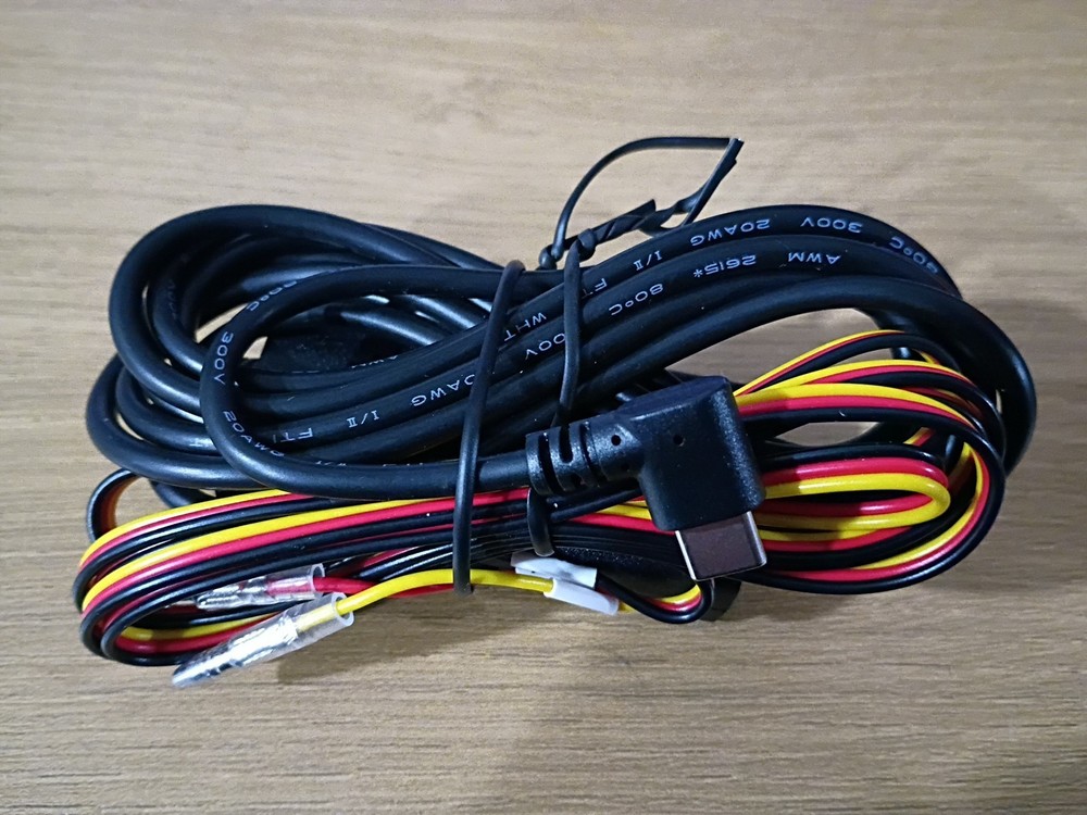 ROHS DASH CAM HARDWARE KIT MOD NO.: V5F DC 12 -24V OUTPUT: DC5.0V 3.0V