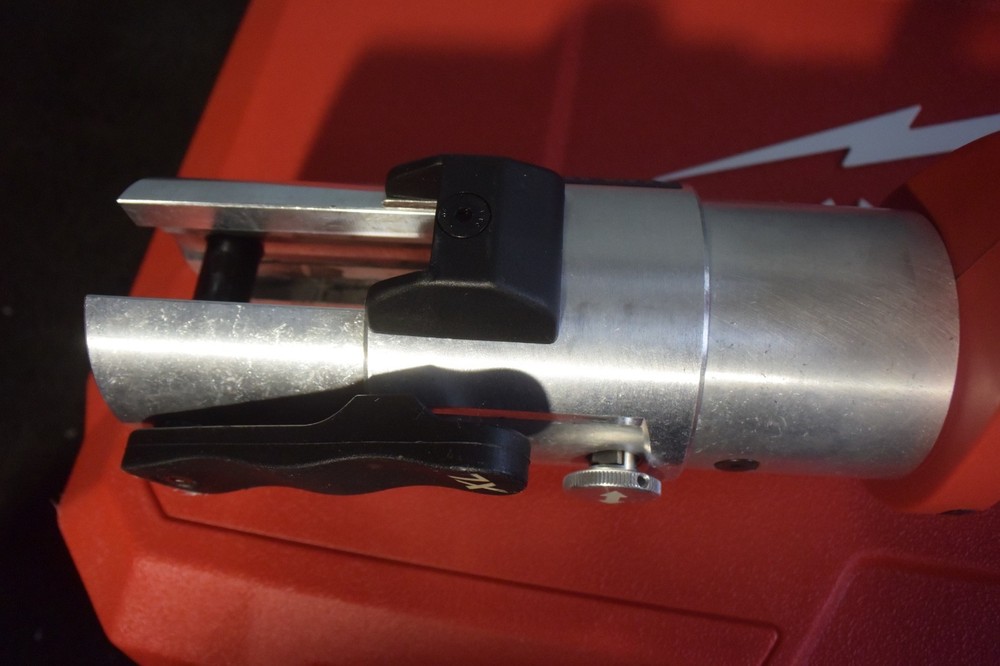 Milwaukee Press 2773-20L Long Throw Press Tool CLEAN!!!!!!