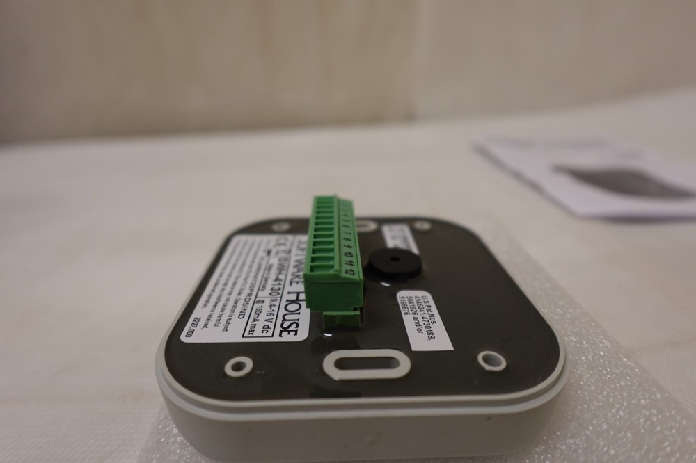 Software House SWH-4130-26B Multi-Technology Access Control Reader - Unused