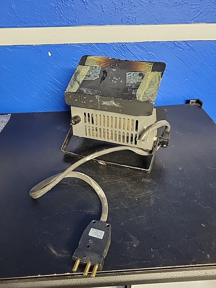 Colortran 108-005 Spot Set Light