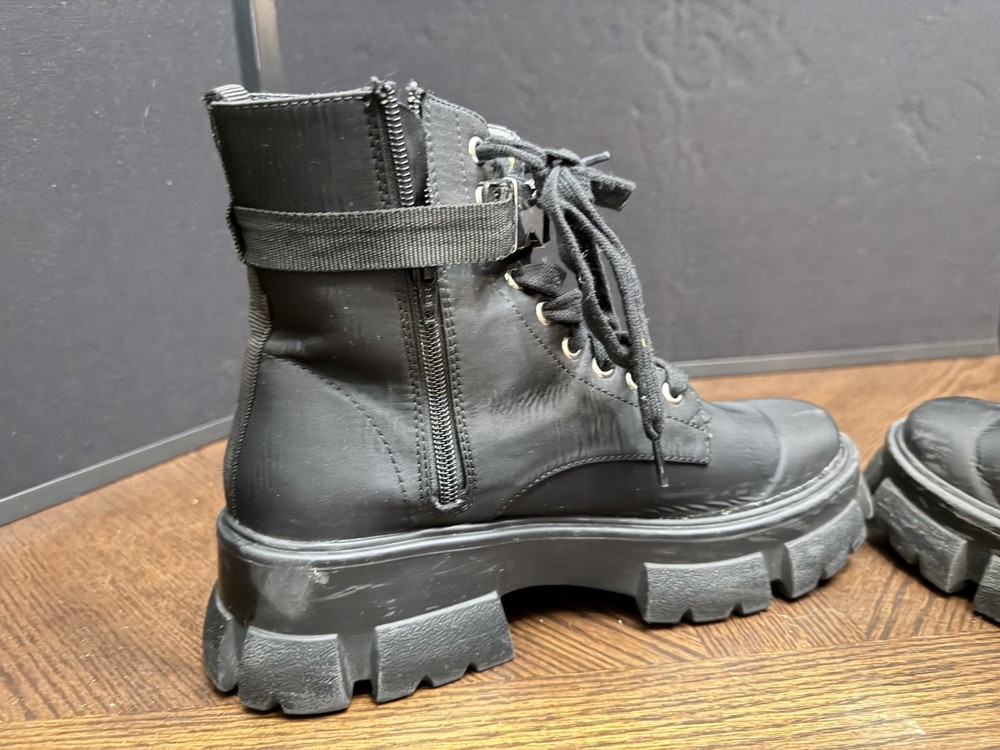 STEVE MADDEN THORA BLACK NYLON PLATFORM COMBAT BOOTS SIZE 9.5