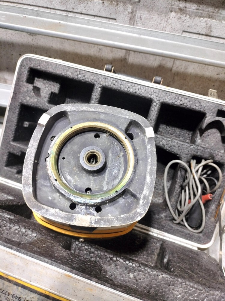Laser Alignment Laser Beacon Model 3900 3920