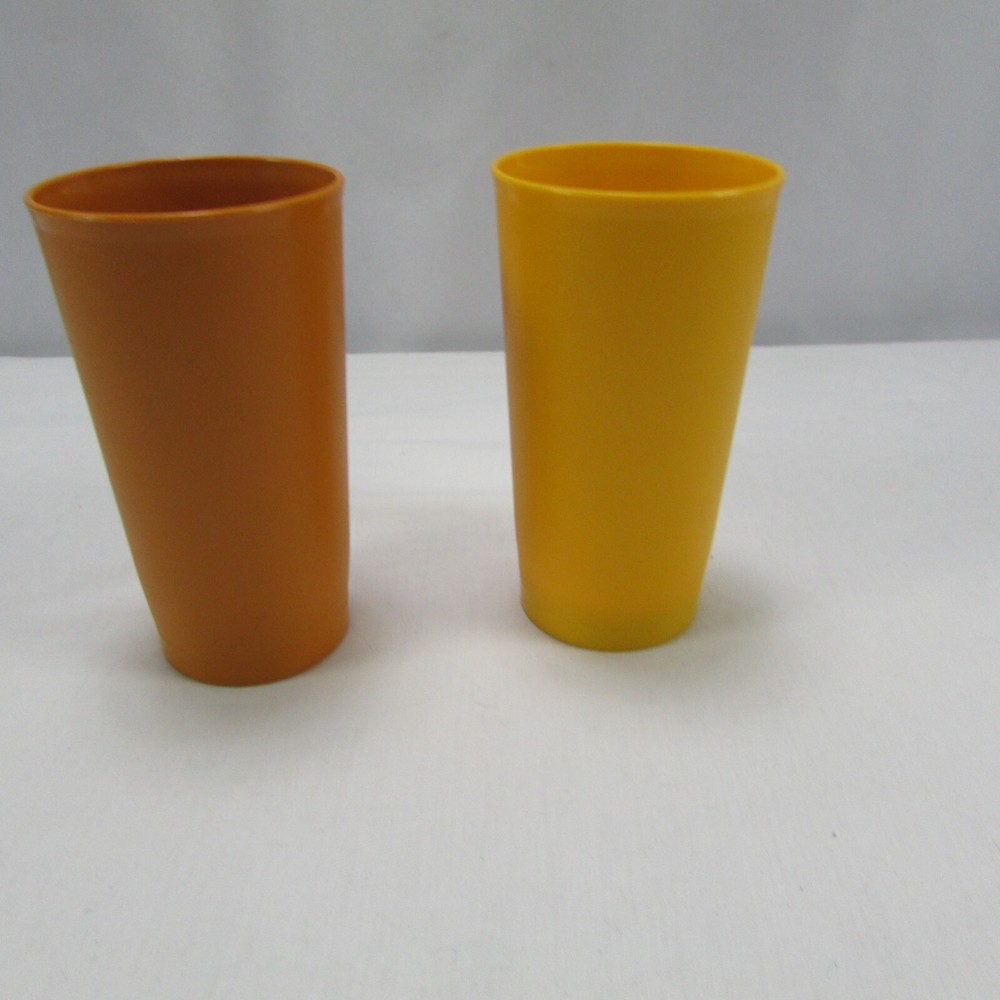 Tupperware #873 Stackable  Cups Yellow And Orange Harvest Set Of 2