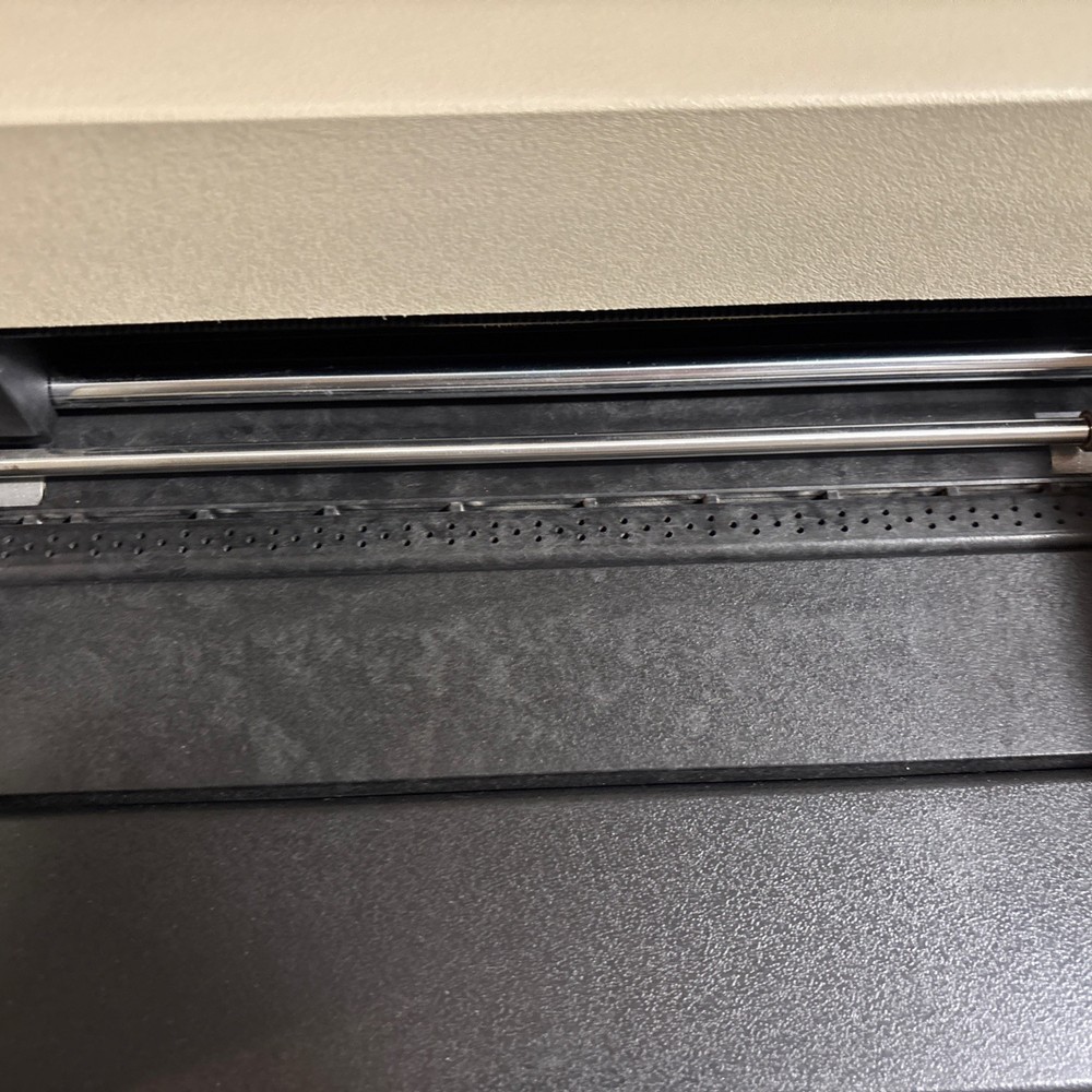 Hewlett-Packard vintage HP 7550 Plus Plotter with carousel and cord.
