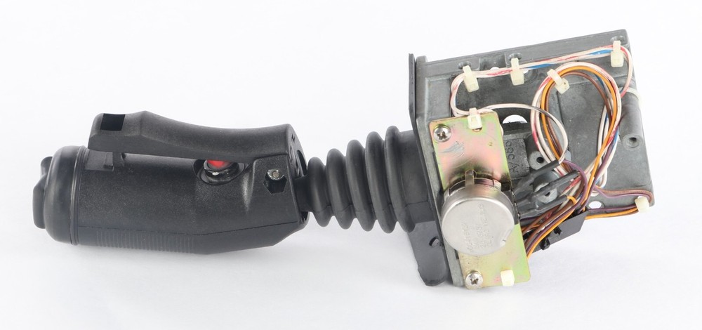 Remanufactured MS6M11813-CR OEM Controls Controller Joystick