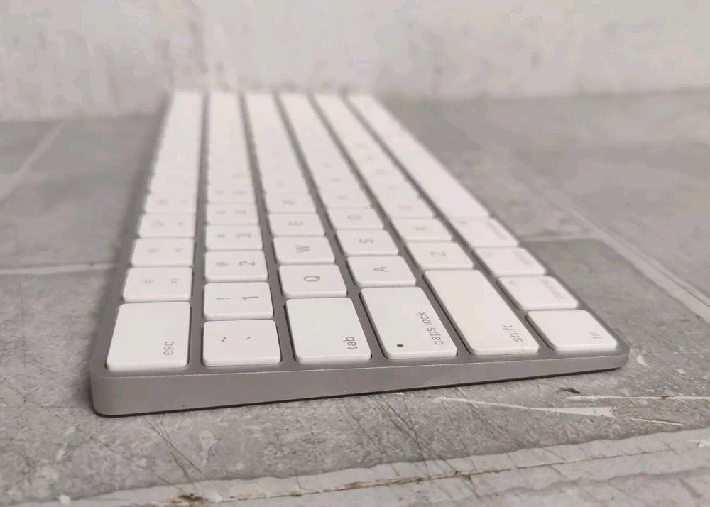 Apple Wireless Magic Keyboard A1644