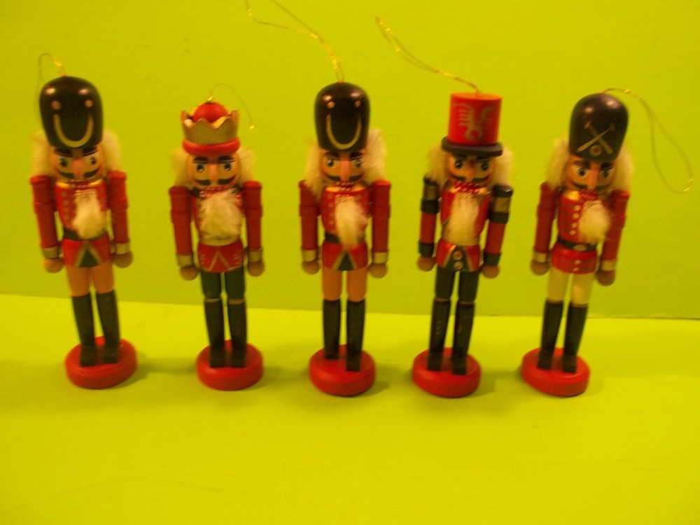 Lot of 5  Nutcracker 4.5" tall   (N4)