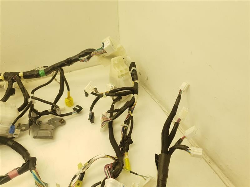 10 LEXUS HS250H DASH WIRE HARNESS