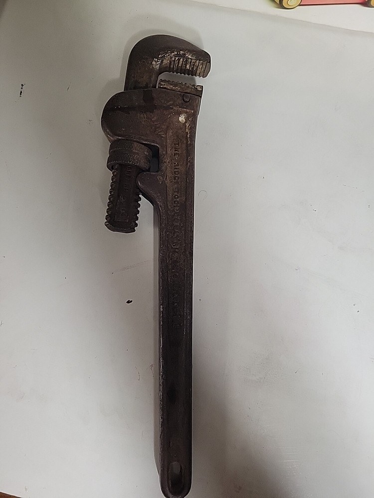 Vintage Ridged 14 Inch Adjustable Pipe Wrench