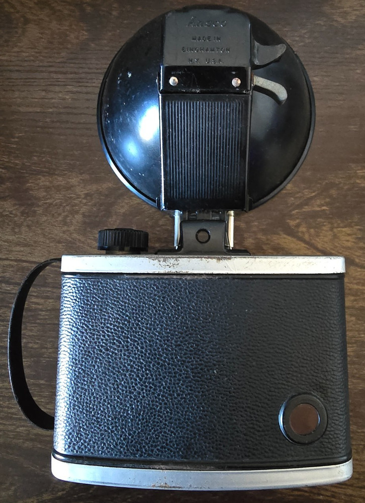 Vintage 1950's Ansco Ready flash 620 Camera & Case (Untested)
