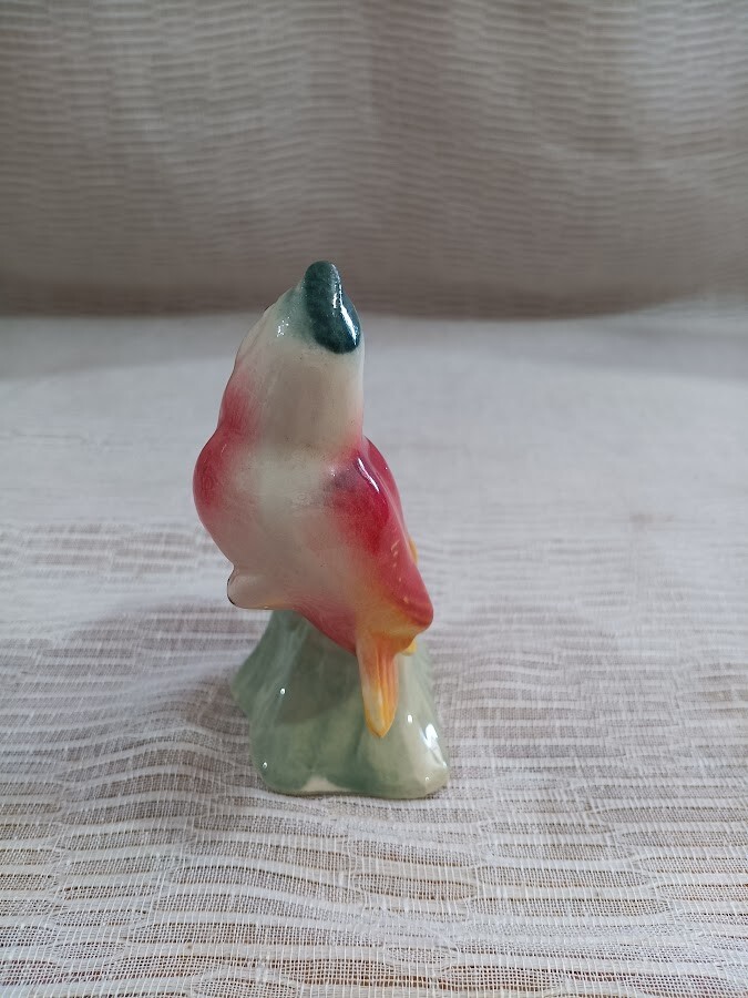 Vintage Parakeet Pair Parrot Planter Excellent