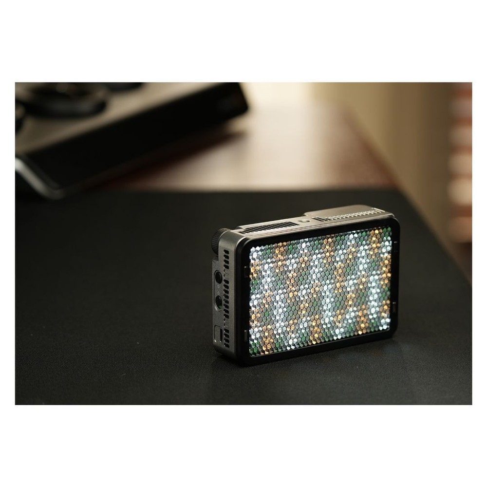 Amaran Ace 25c Travel Ready Compact LED Light Creator Kit (Silver)