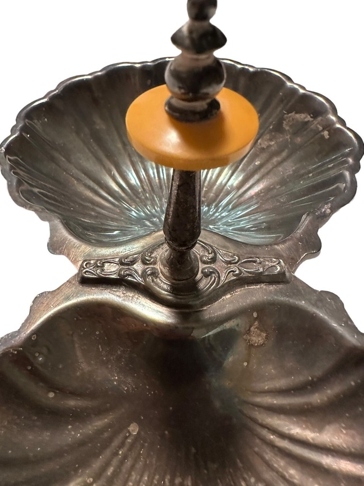 Silver Plated Shell Serving Dish (Two Shells) With Bakelite In Handle 10” X 6”