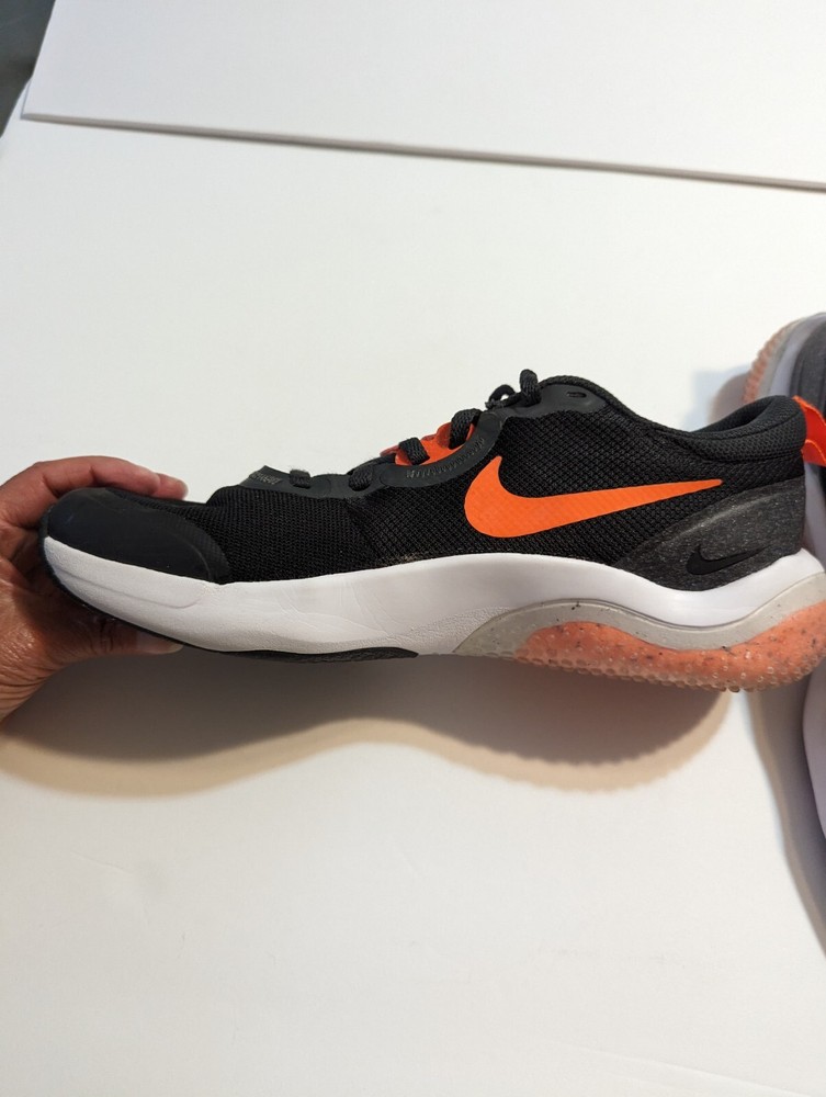 Nike Explor DC 5860-001 Boys Size Y6.5