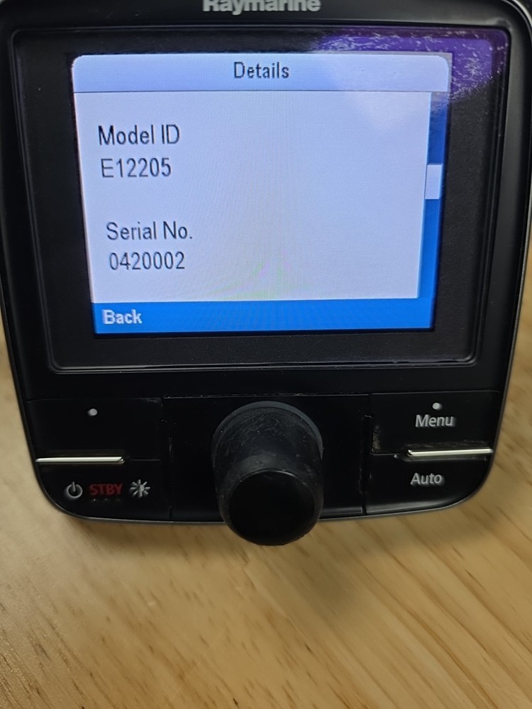 Raymarine SMARTPILOT XSOL E12205 Auto Pilot - Tested