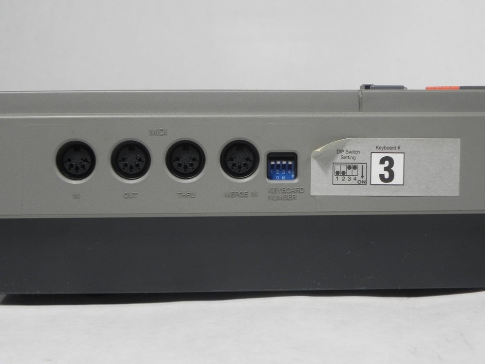 Yamaha MIE-1 61-Key Electronic Keyboard