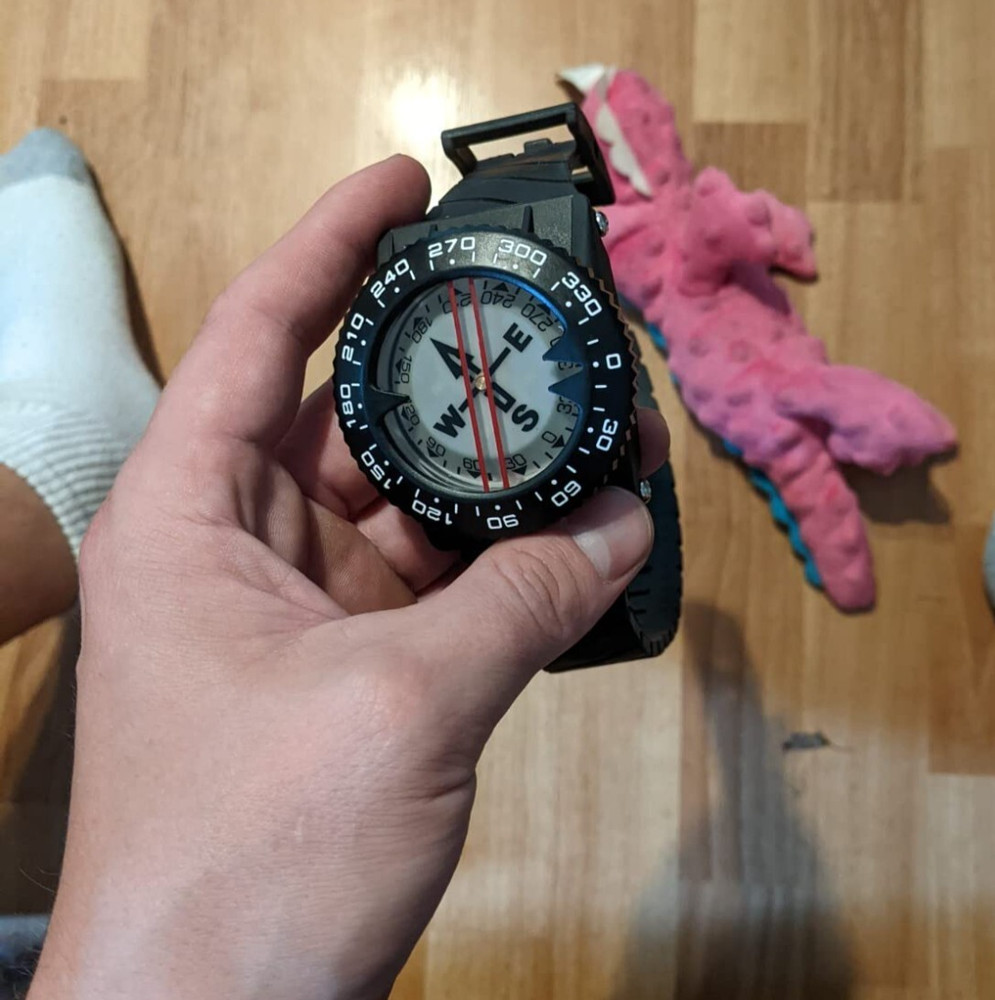 Diving Deluxe Wrist Compass 2.3” Display Accurate Underwater Navigation 15”Strap