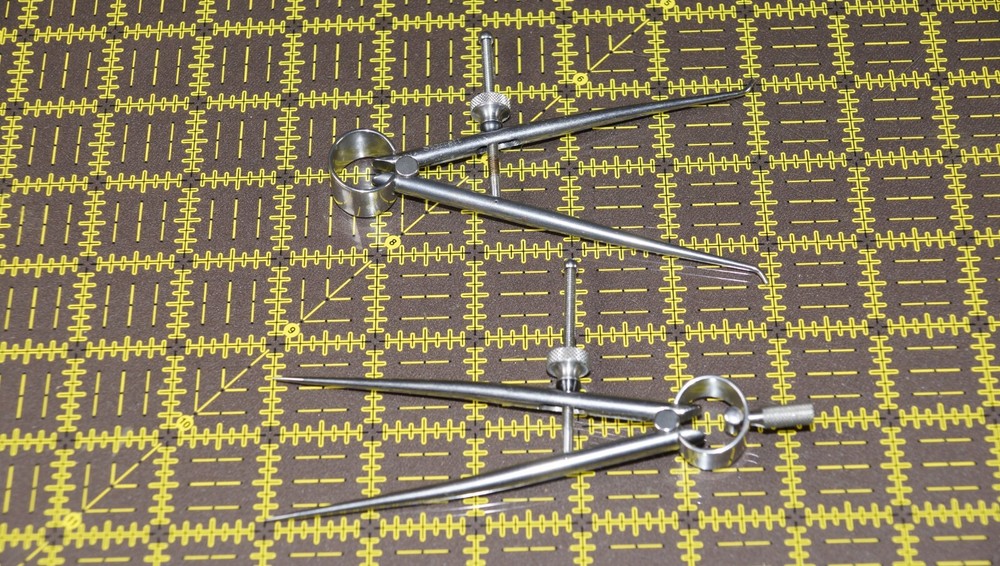 Starrett 2 Piece Round Leg Spring Inside Caliper & Divider Set 4"