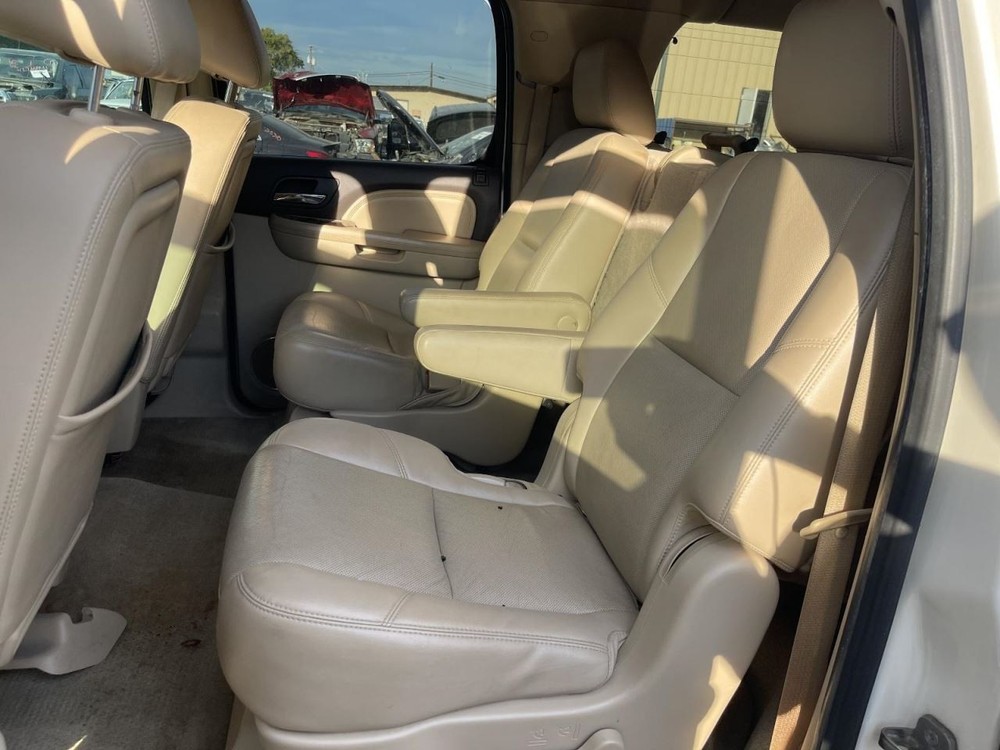 Sun Visor Left Driver Illuminated Fits 07-14 ESCALADE 978740