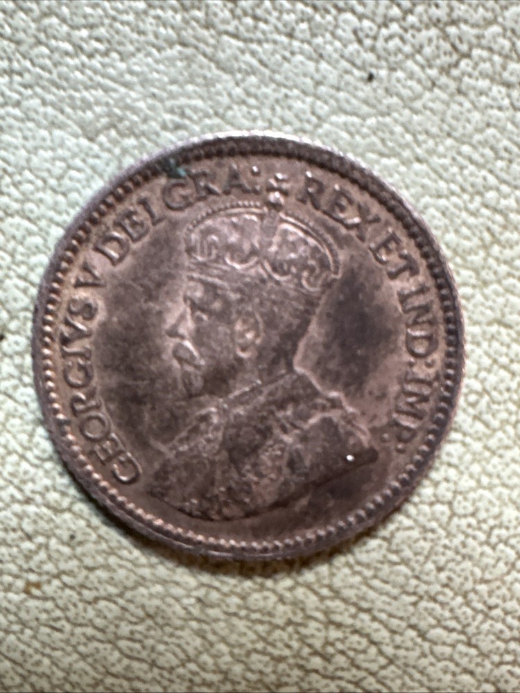 1914 Canada Silver Five Cents - Toned - Solid AU George V