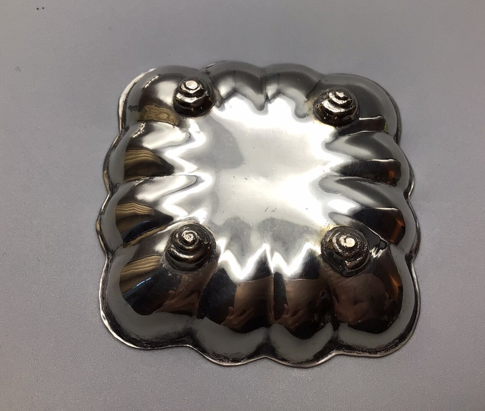 Vintage - Pair - Square, Shallow Footed Bowls - 900 Silver - 3.5”