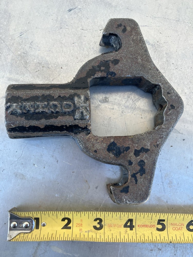 Kochek Hydrant Wrench Head, No Handle
