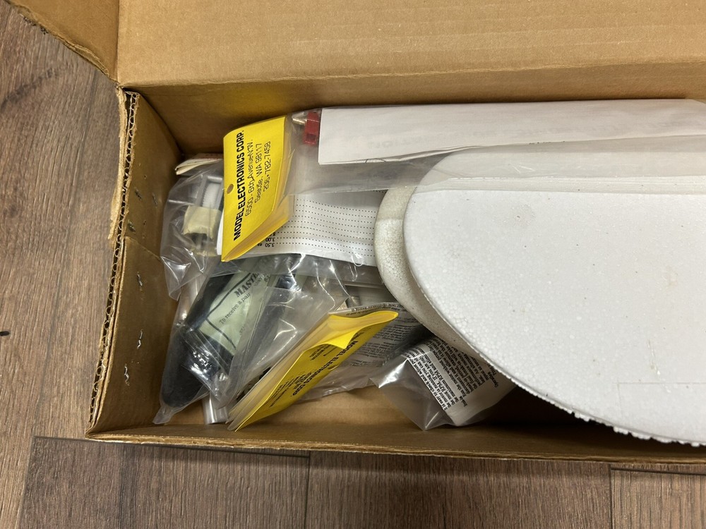 Preowned Model/Tronics Model Tronics Inc. Psycho Max Airplane Kit w/ motor