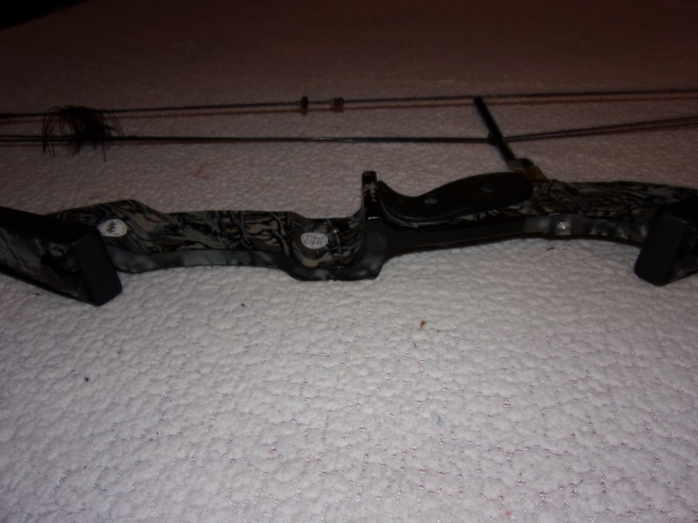 PSE Nova Compound Bow