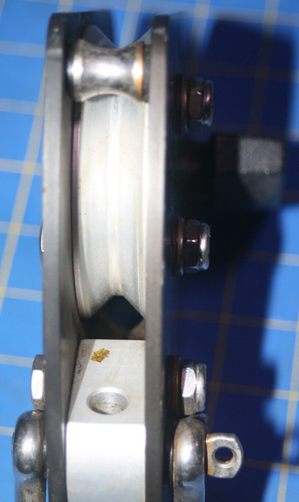 Aluminum rollers BLOCK PULLEY Nice looking unknown model