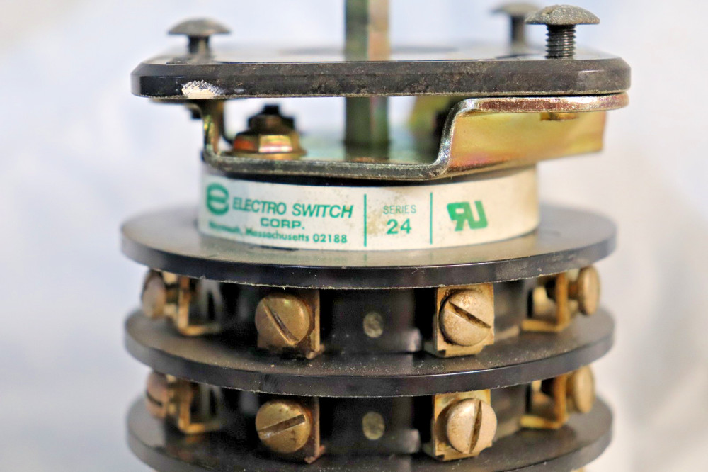 24205B Electroswitch Rotary Selector Switch Control Panel Switchgear Electro Sel