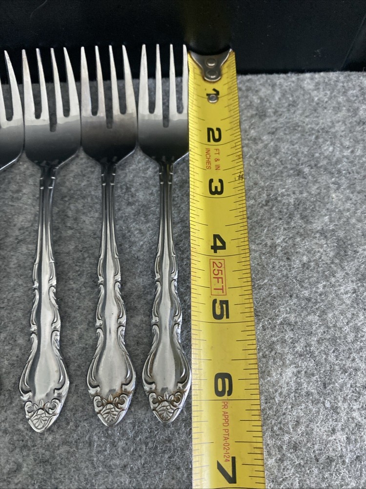 5 TOWLE/SUPREME CUTLERY STAINLESS FLATWARE, "PIERRE" PATTERN, SALAD FORKS