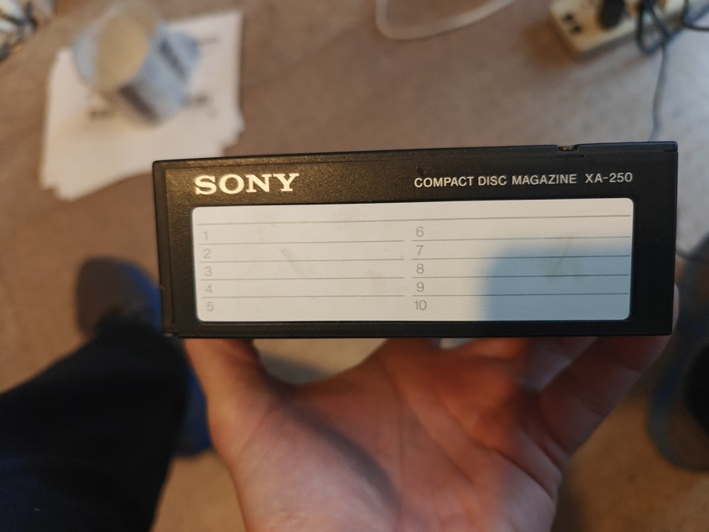 Sony Compact Disc CD Magazine XA-250 10 Disc Changer