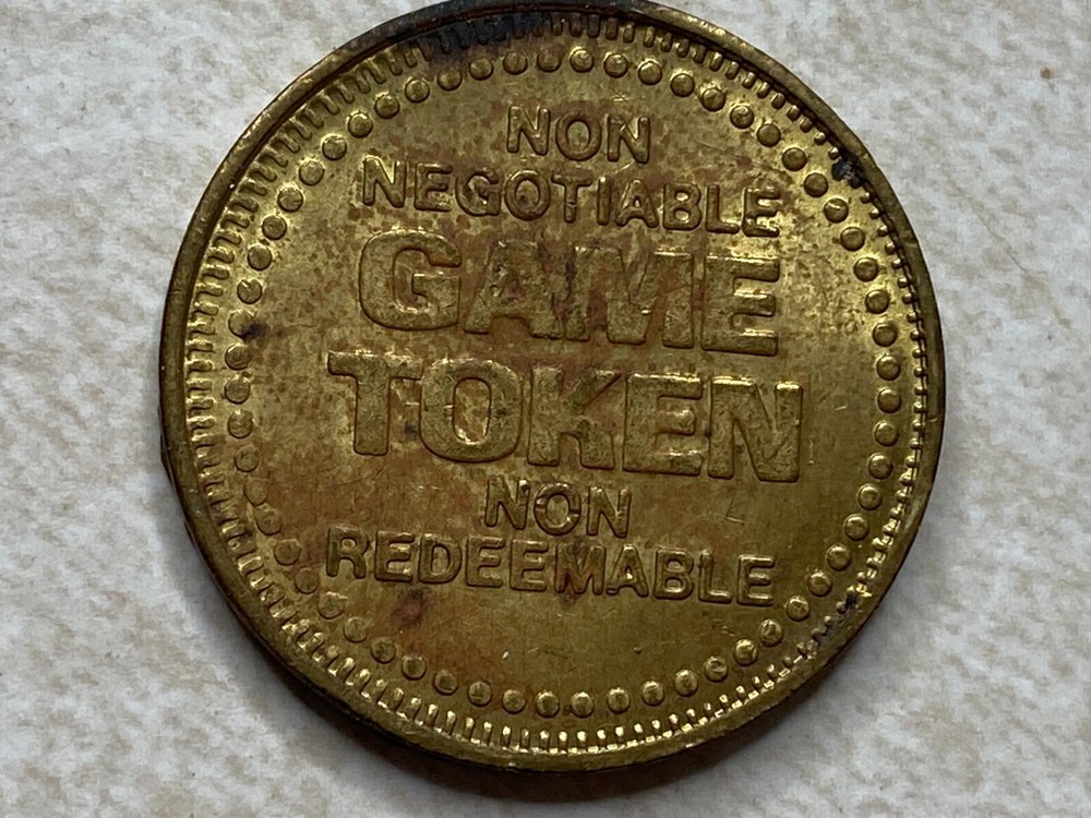 2 Bits Inc. Arcade Slot Amusement Token T7542